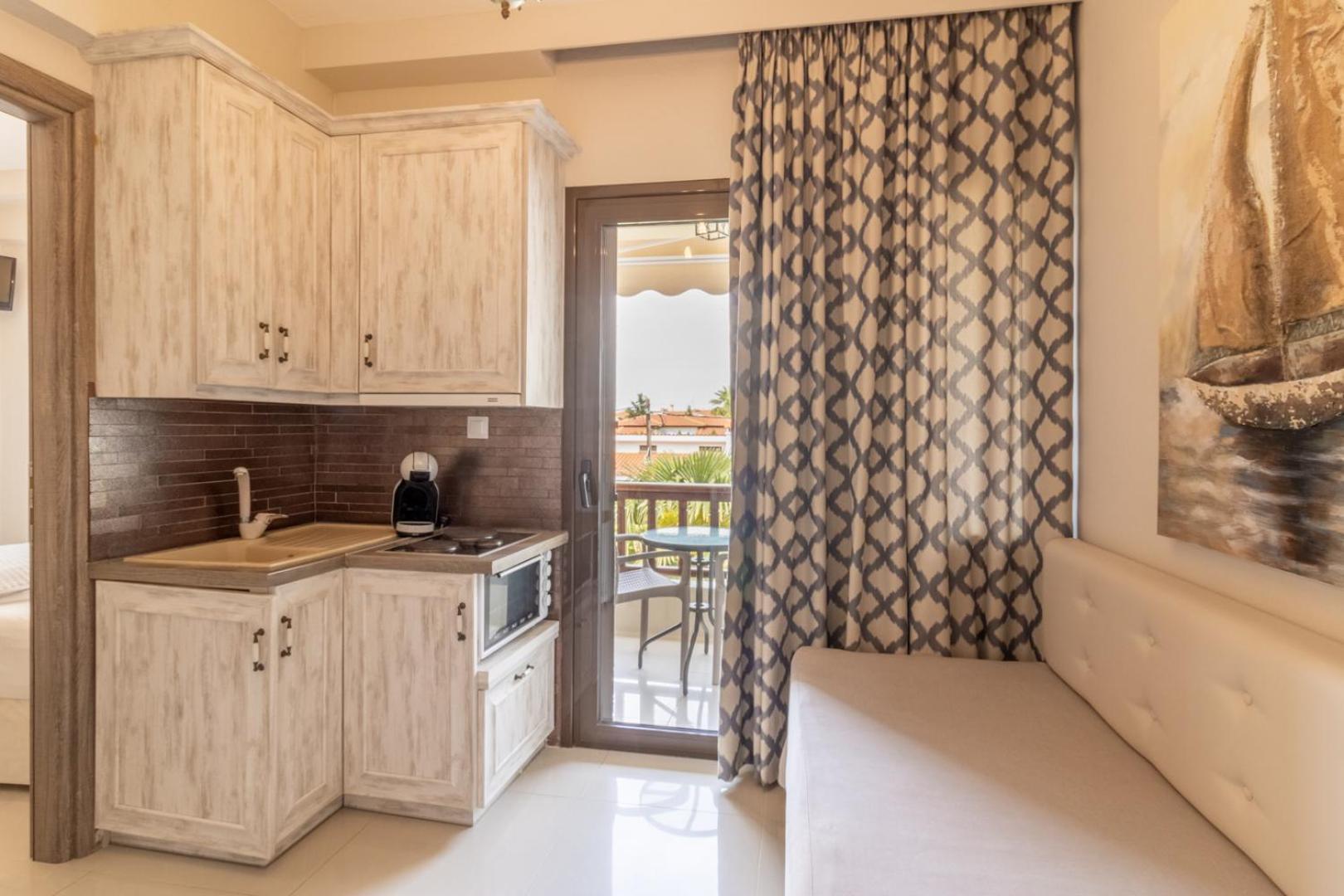 Kassandrinos Apartments Apostolos 니키티 외부 사진